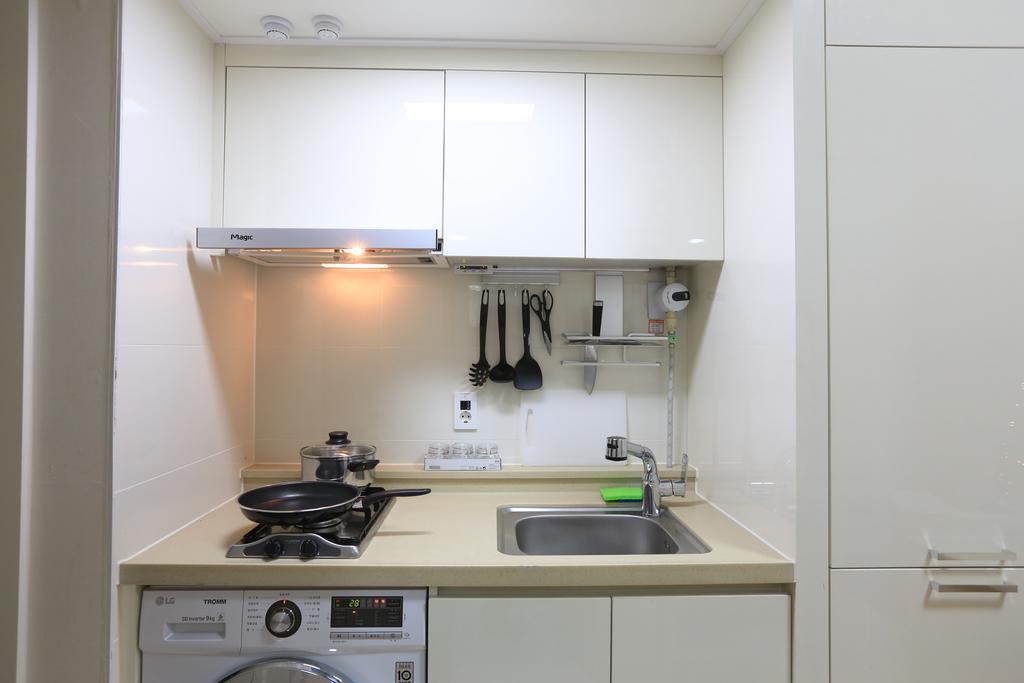 Lotte World Lake View Loft Сеул Екстериор снимка